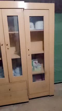 3 door wood divider urgent sale