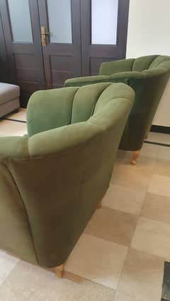 Sofa chair with table