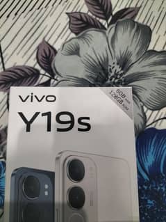 Vivo Y19s 128/6+6 GB Warranty upto 20 January 2026 (8 Months)