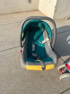 zubaida' baby max stroller and baby carry cot+ car seat