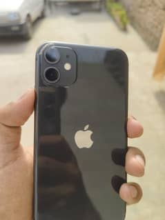 i11 icloude locked /Exchange Available