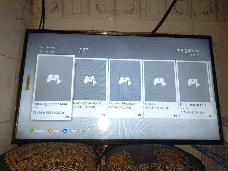 X box 360 with 20 game installed 4