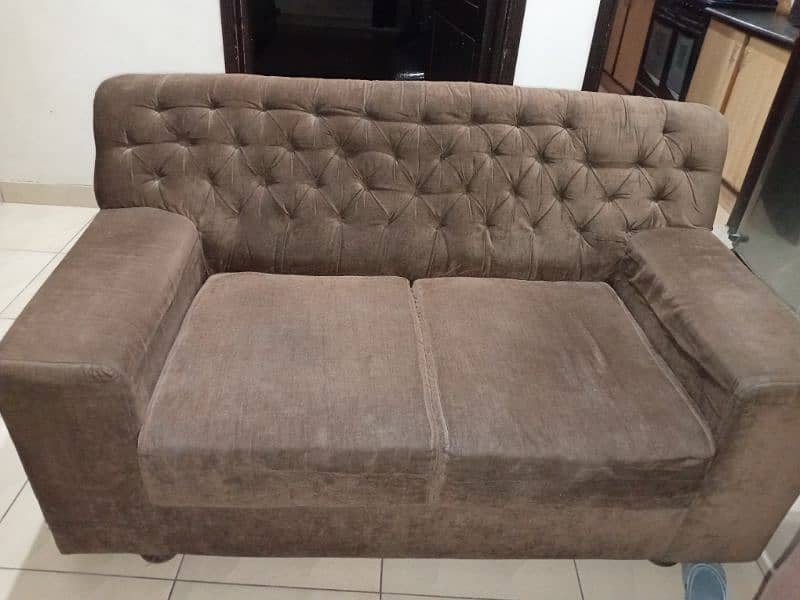 sofa set with good condition 0