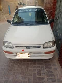 Daihatsu Cuore 2012