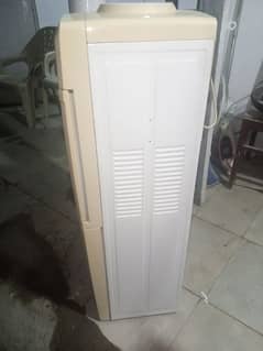 Tcl Water Dispenser