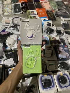 Airpods And Airbuds in quantity