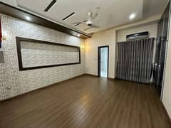 1 Kanal Luxury Non Furnished Upper Portion Available For Rent In Bahria Town Lahore