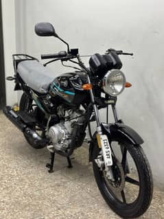 Yamaha yb125z dx 125cc 2023 ( family model )