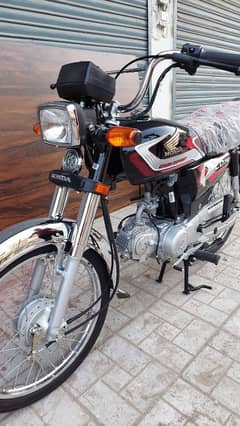HONDA CD 70 2025 MODEL BRAND NEW CONDITION