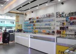 salesgirl required