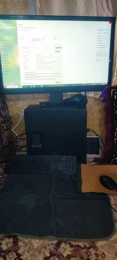 Computer with LCD WITH SPEAKERS AMD REDEON 2 GB CARD INSTALL