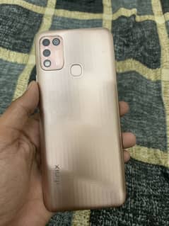 4/64 hy only phone hai condition saii hy battery backup outclass