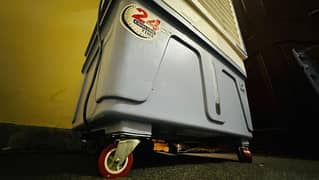 Ac dc cooler in new condition with supply
