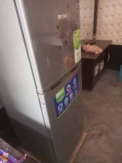 Orient fridge medium size model 2025