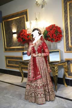 Bridal lehnga Heavy bridal dress