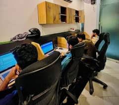 DIRECT HIRING CALL CENTER EVENING OR NIGHT SHIFT AVAILABLE