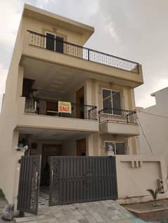 Airport green garden 05 Marla house for sale