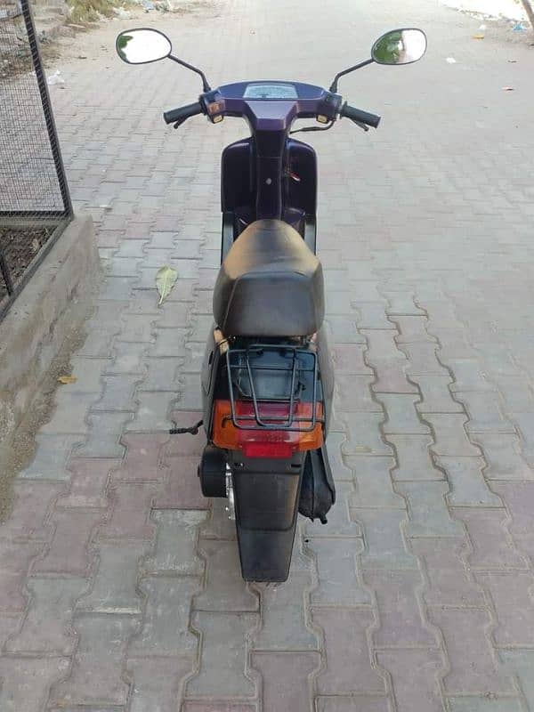 Honda scoote 49cc 4