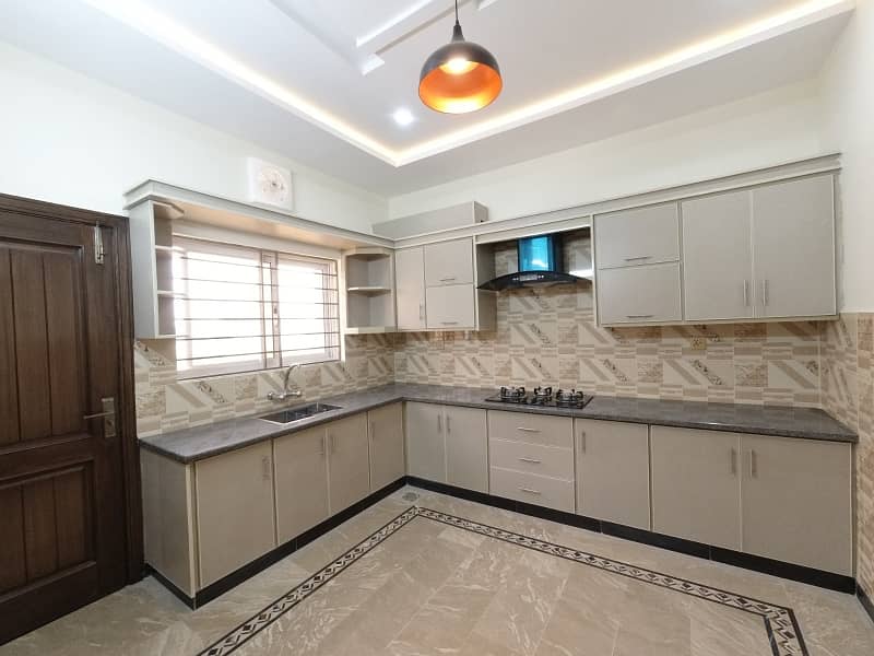 Brand New House For Sale In G-15 Size 30*60 Double Story Near Markaz Masjid Park Best Location 27