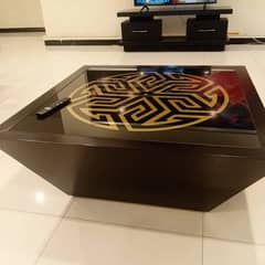 Elegant Design Center Table & Coffee Table Set