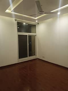 D12 5 Marla House Of Rent 4 Bedroom