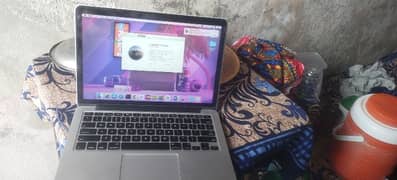 MacBook