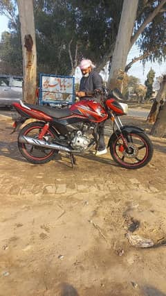 Honda cb125f
