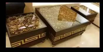 Elegant Design Center Table & Coffee Tables