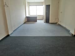 Office Of 500 Square Feet In Model Town Link Road Is Available