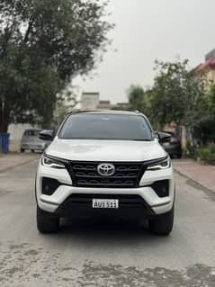 TOYOTA FORTUNER