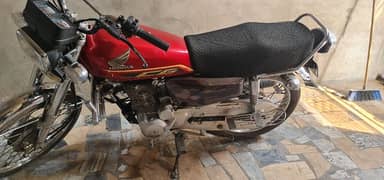 very good condition 10/10 very less used like new 2022