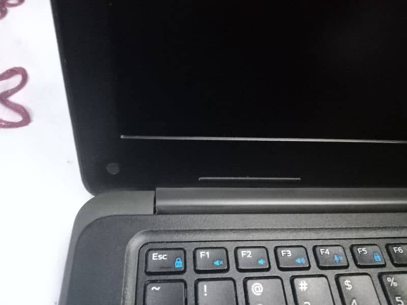 Dell 3380 core i3 6th gen slim laptop 2