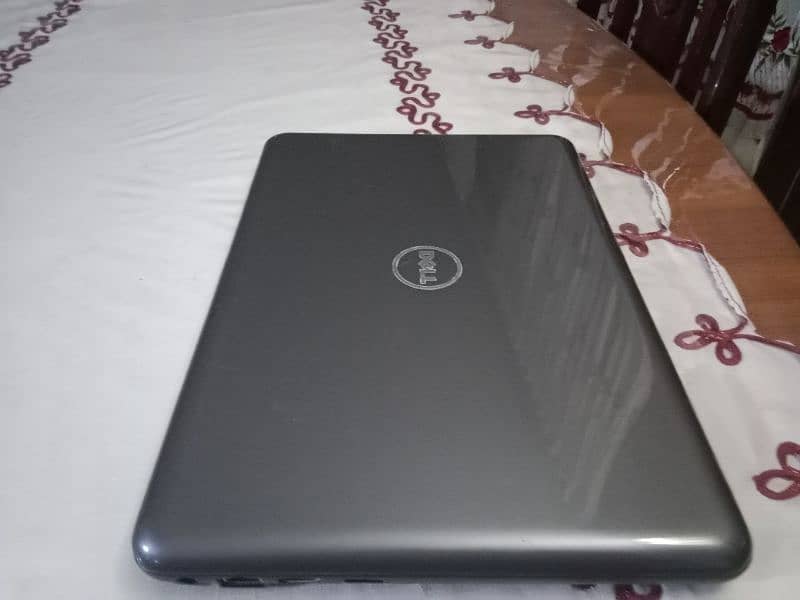 Dell 3380 core i3 6th gen slim laptop 4
