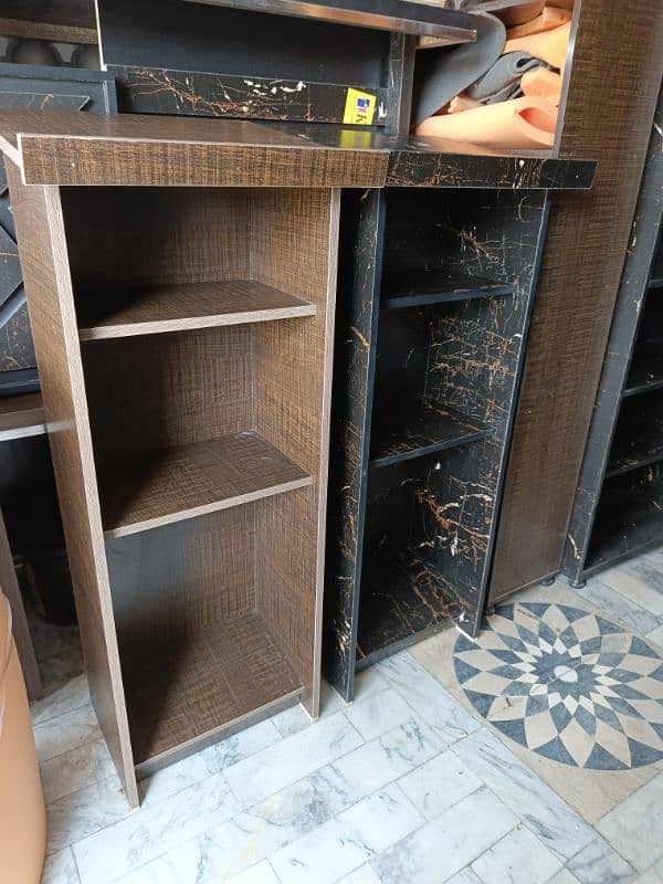 Rostrum/Dice/Lecture stand/Speech counter 1