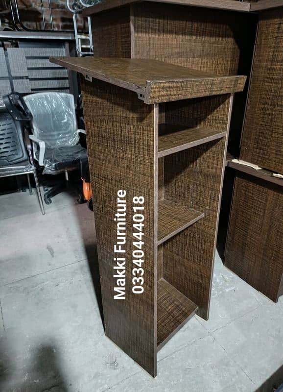 Rostrum/Dice/Lecture stand/Speech counter 11