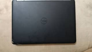 Laptop 8gb ram hai core i5 urgent sale