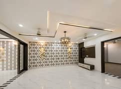 5 Marla House Available In Main Boulevard DHA Defence For Rent