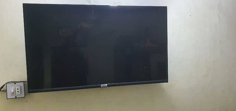 Tcl 43 inche android led with original voice remote wal stand box 0