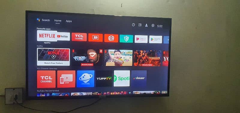 Tcl 43 inche android led with original voice remote wal stand box 1