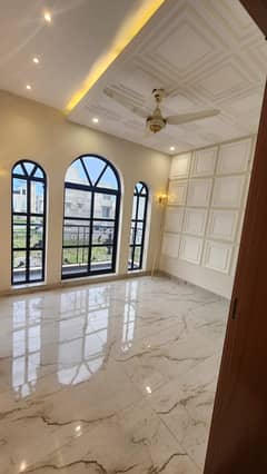 5 MARL BRAND NEW HOUSE ON RENT IN ETIHAD TOWN BLOCK D AT PRIME LOCATION