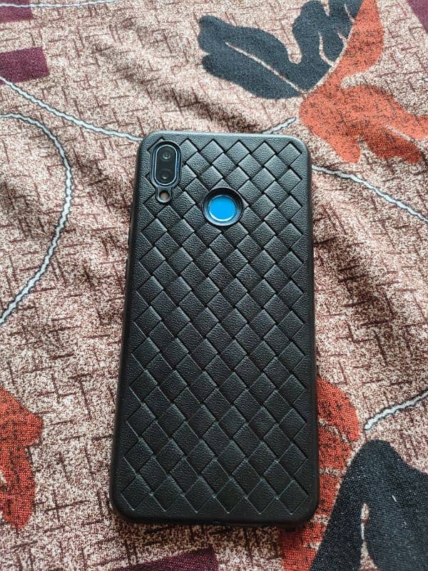 Huawei P20 lite 4/128 2