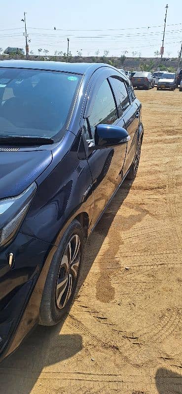 Toyota Aqua 2017 6