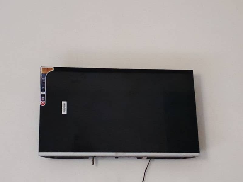 led 32" android boderless 0