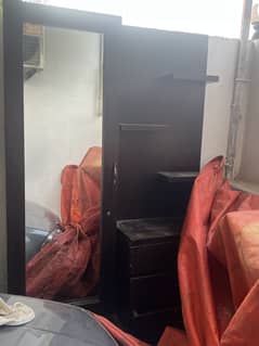 Dressing table