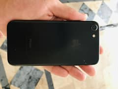 Apple iPhone 7