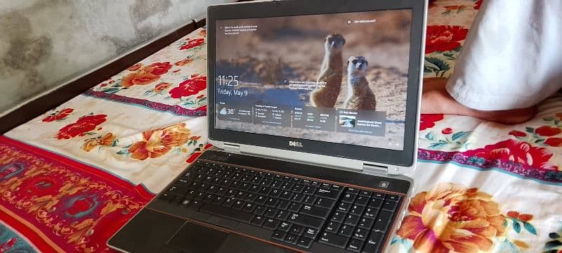 Dell laptop core i5 2nd generation graphics built-in 1