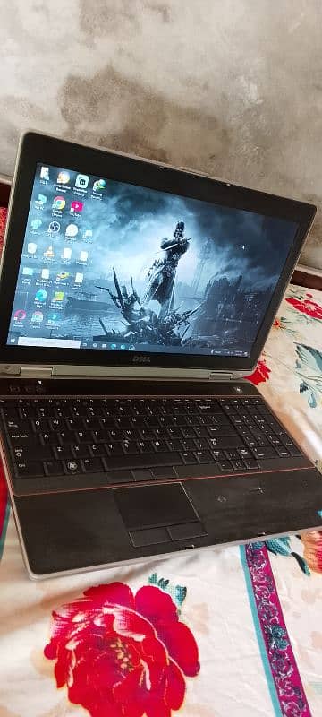Dell laptop core i5 2nd generation graphics built-in 5