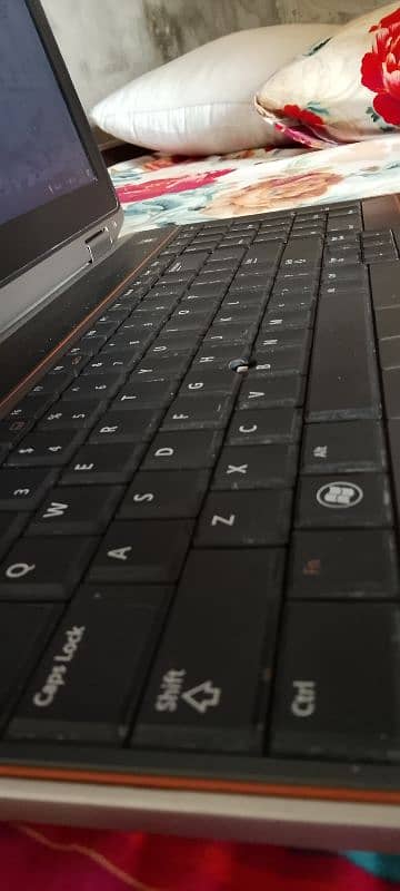 Dell laptop core i5 2nd generation graphics built-in 6