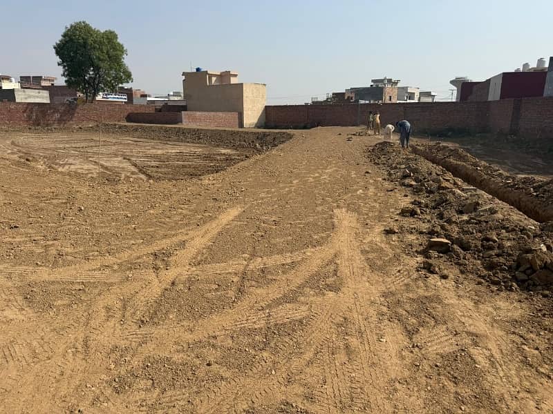 Prime Location 10 Marla Residential Plot For sale In Mustafabad Lalyani 9