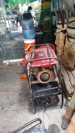 generator 2.5 kv  2 piece